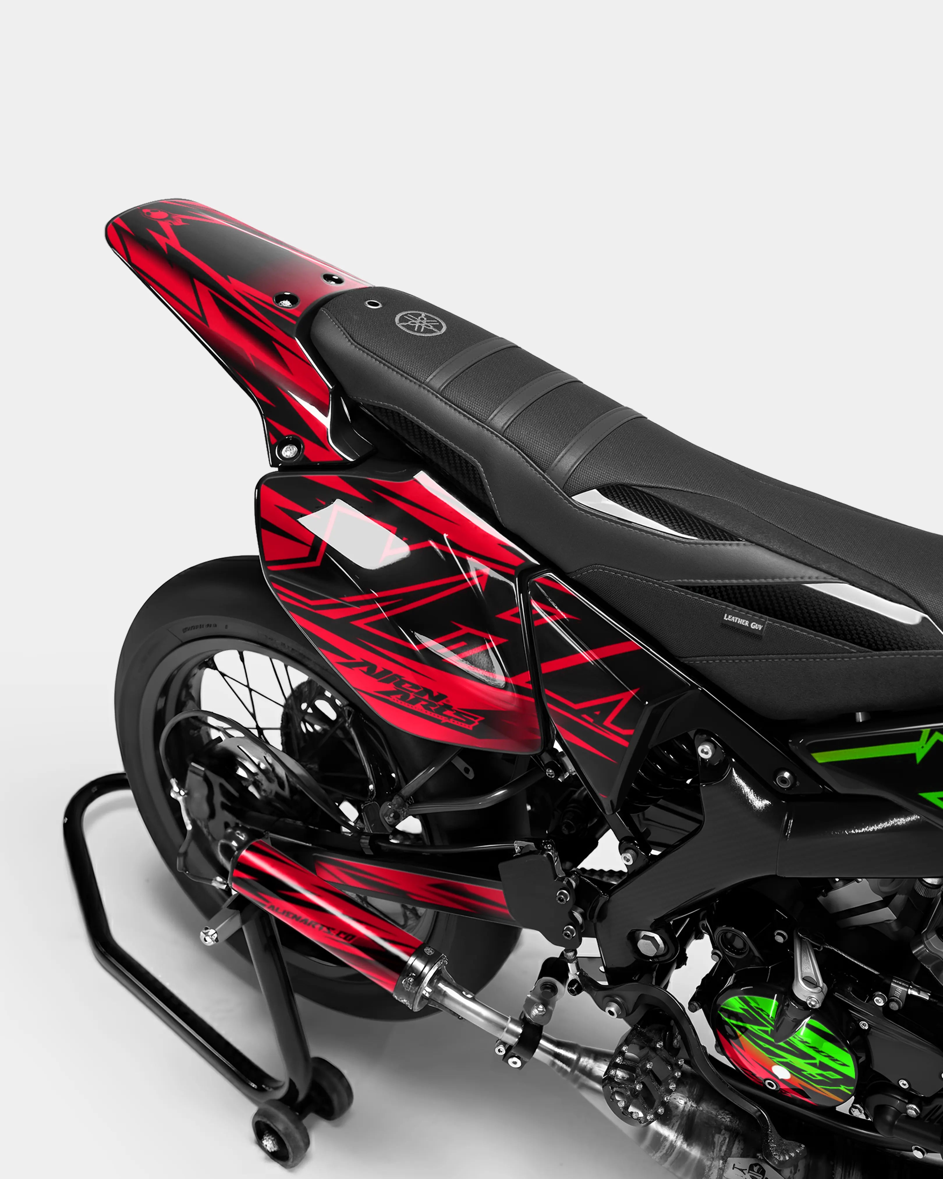 PAENO - Dekorationsset YAMAHA DT 50cc - Grün Rot