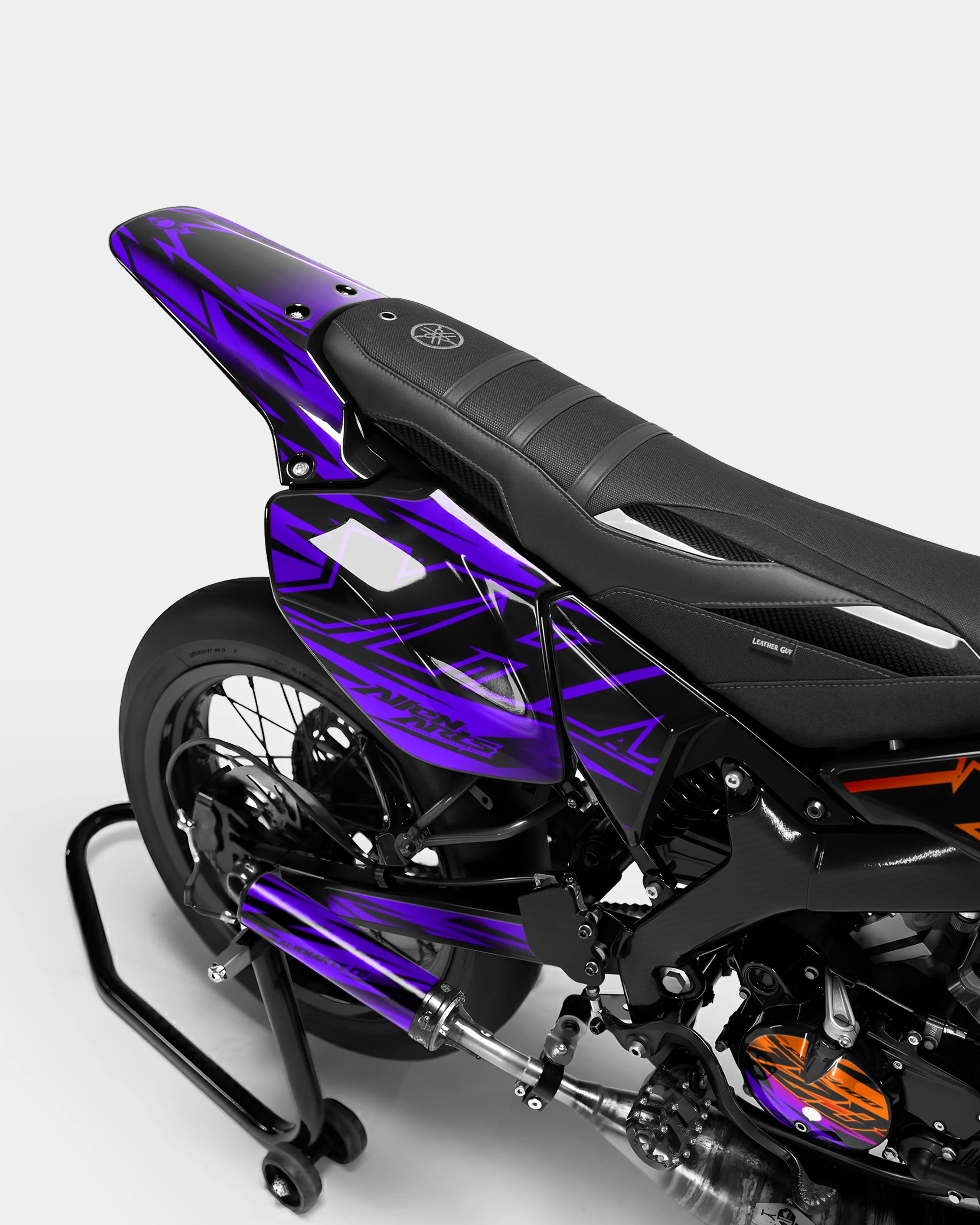 PAENO - Dekorationsset YAMAHA DT 50cc - Orange Violett
