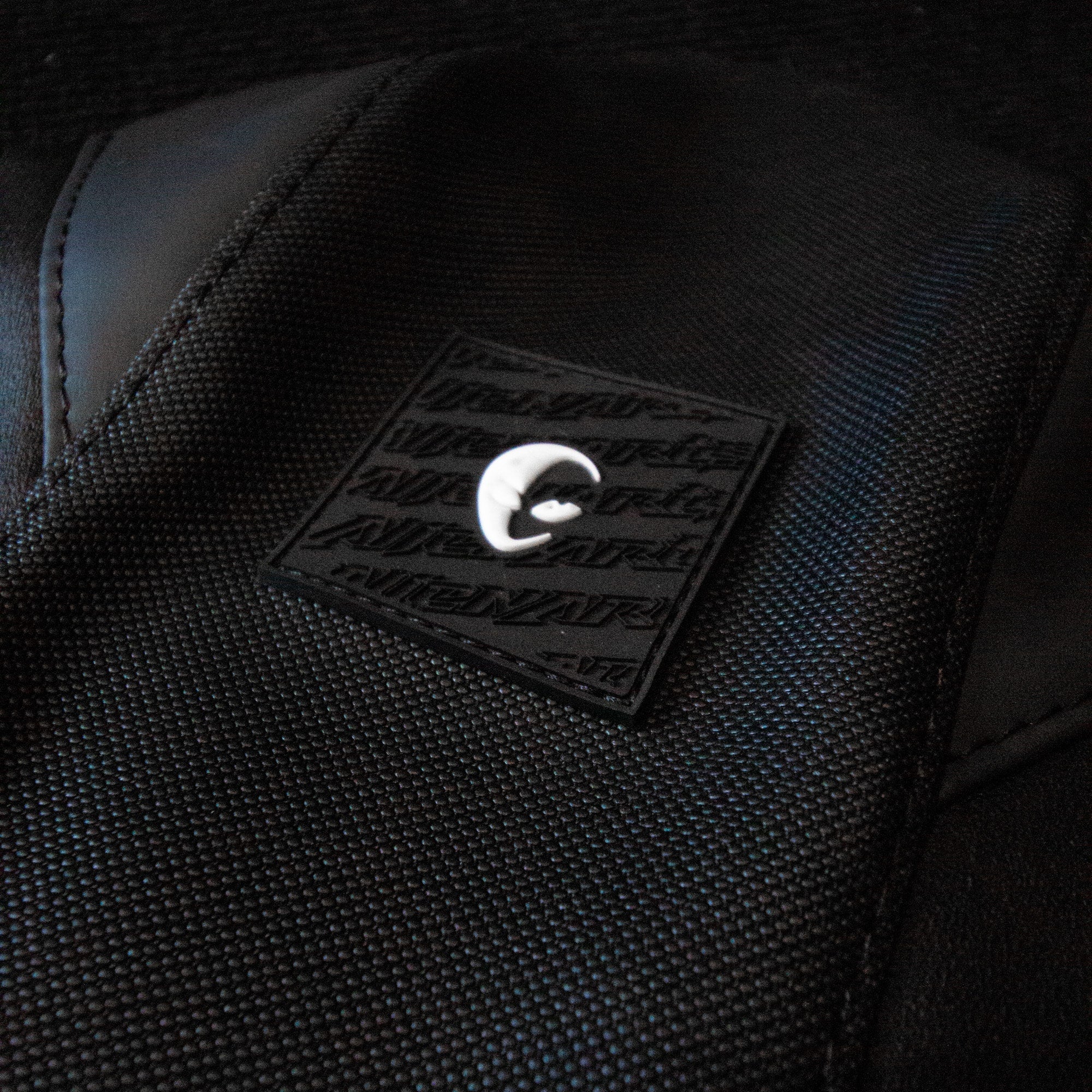 Funda de sillín AlienArts x LeatherGuy (Edición limitada)