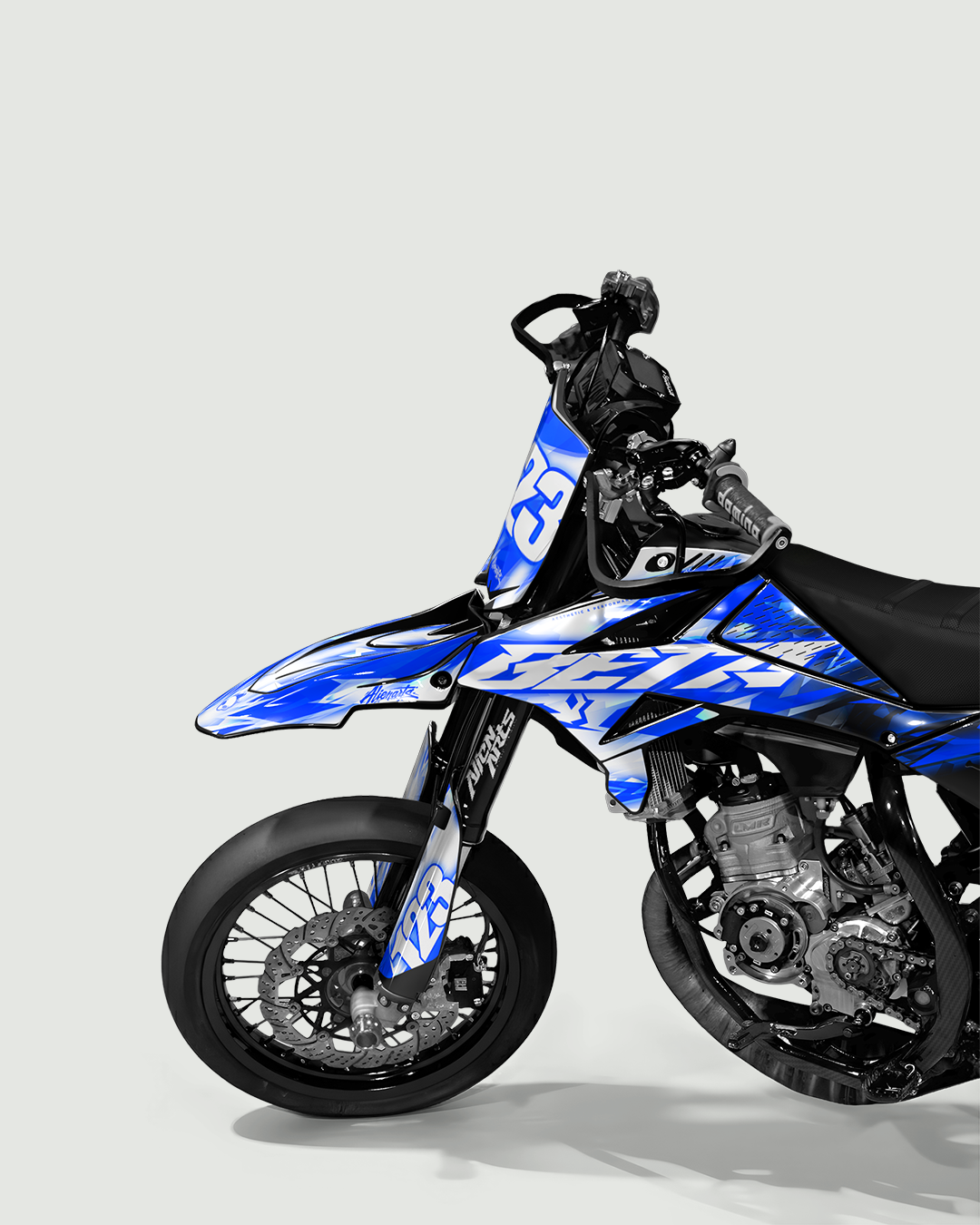 RUSH - Kit deco BETA 50cc - Bleu — vue de face