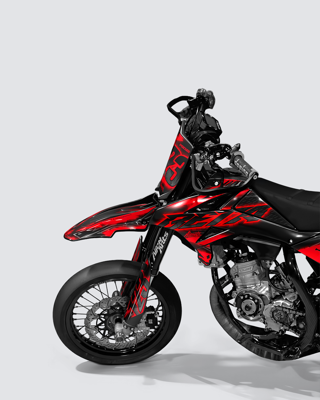 RAZOR - Kit deco BETA 50cc - Rouge — vue de face