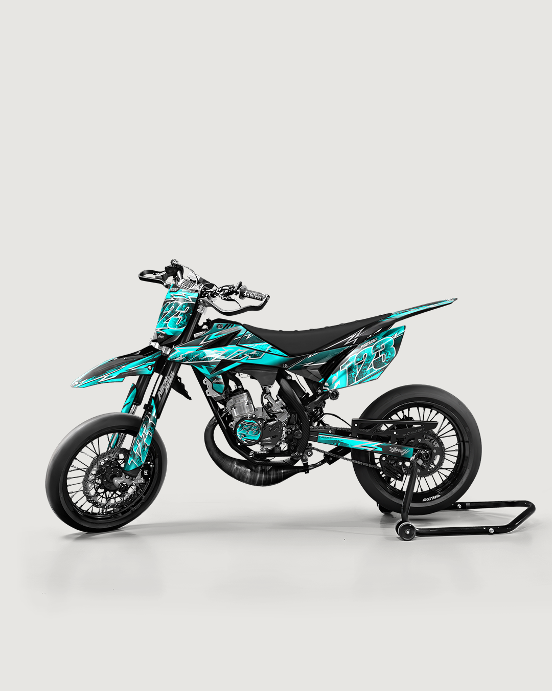 RAMPAGE - Kit deco BETA 50cc - Turquoise — vue de côté