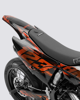 LIGHNX Orange - Rear — vue 3