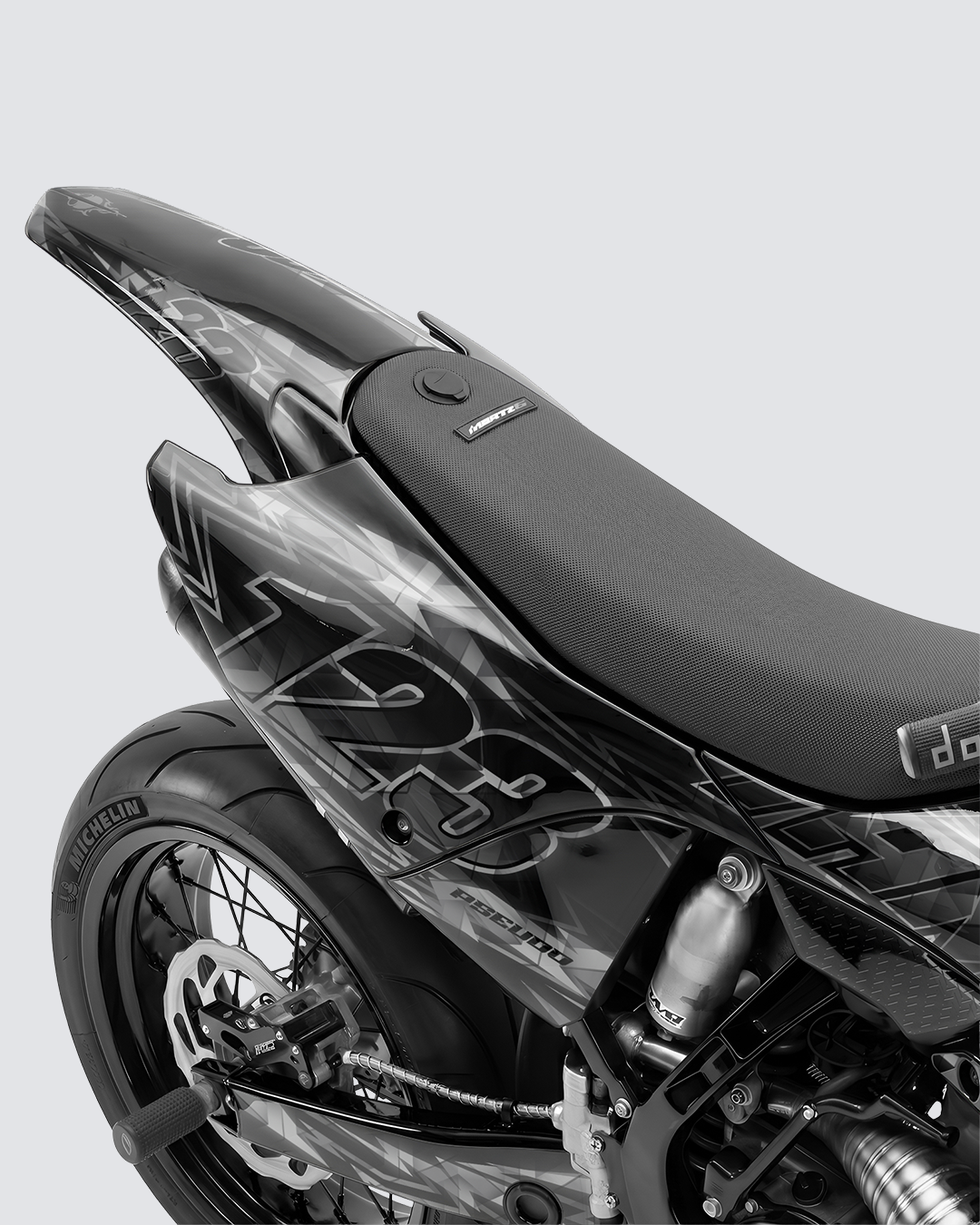 NEONX Noir - Rear