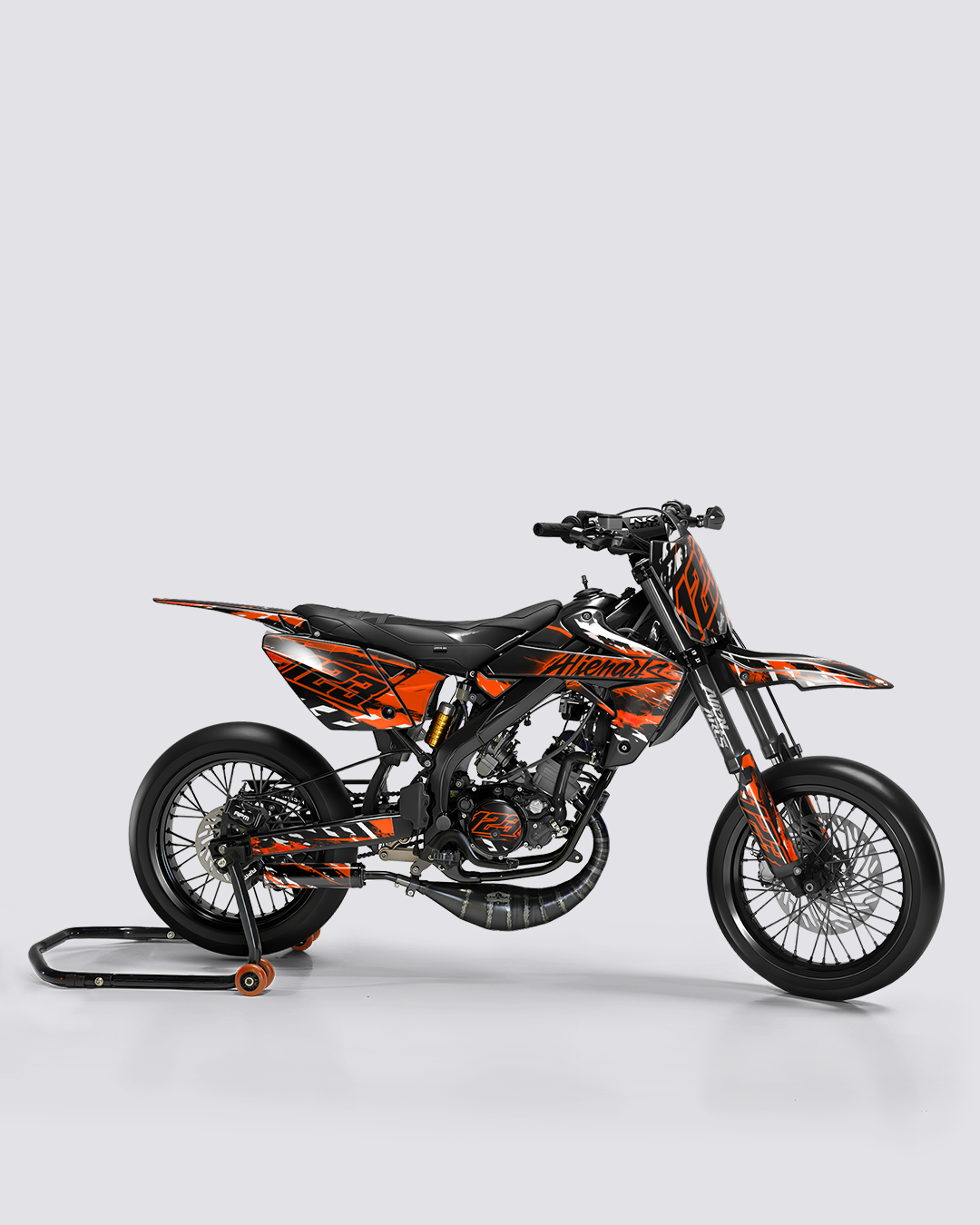 ROGUE - Kit deco RIEJU 50cc - Orange — vue de côté