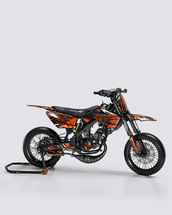 ROGUE - Kit deco RIEJU 50cc - Orange — vue de côté
