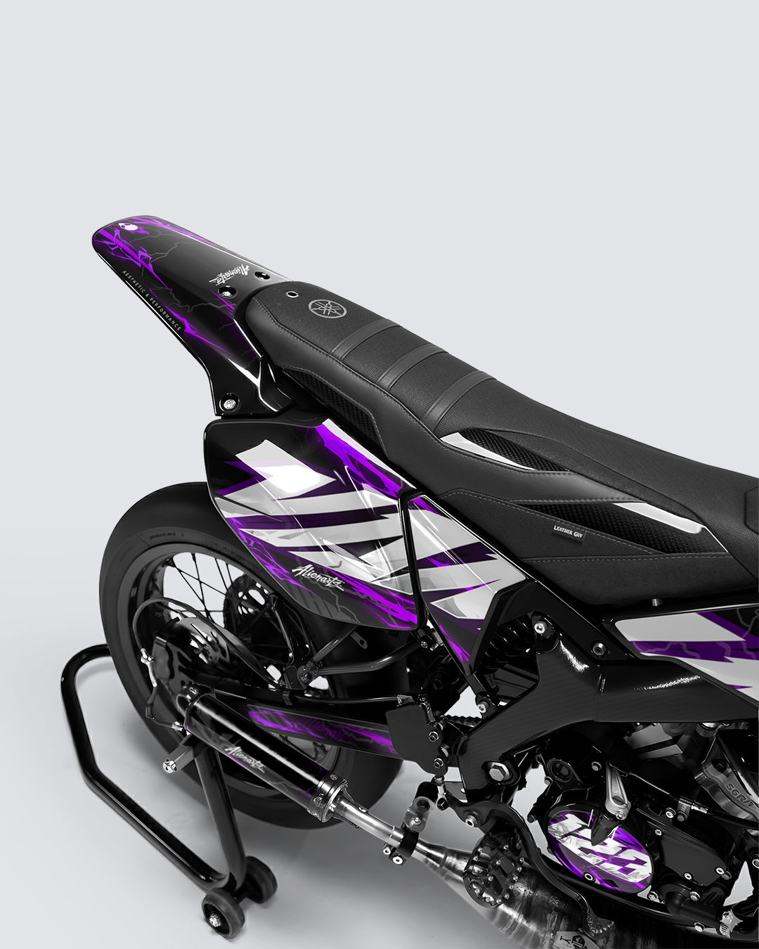 STORMX - Kit deco YAMAHA DT 50cc - Violet — vue de dos