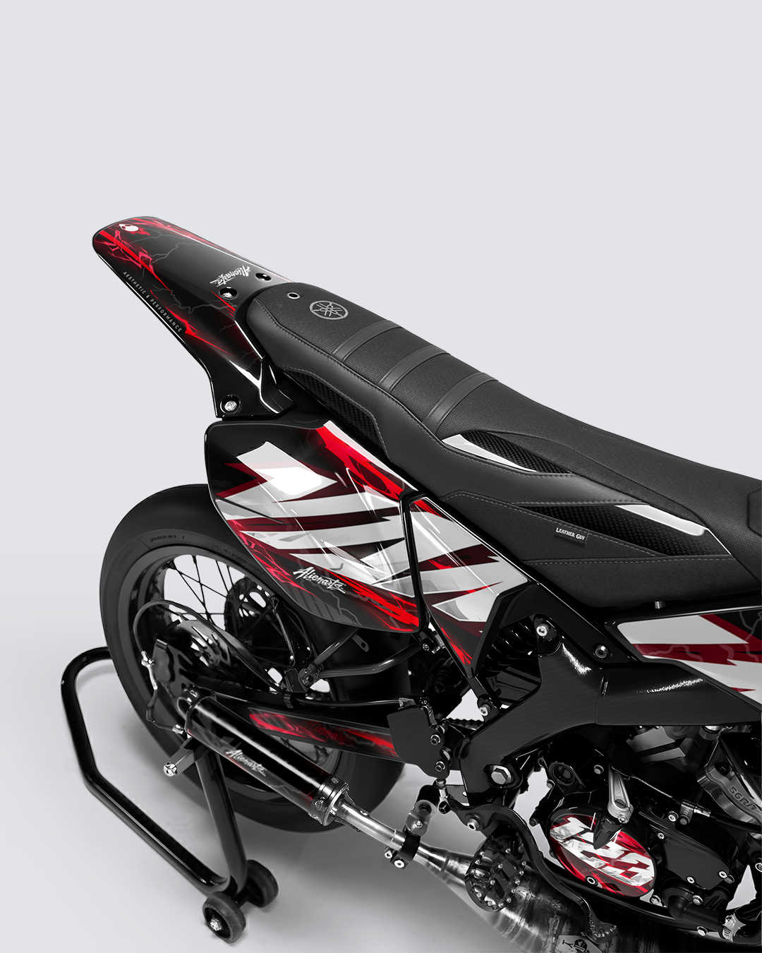 STORMX - Kit deco YAMAHA DT 50cc - Rouge — vue de dos