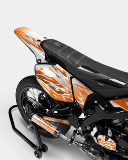 CALYPSO - Kit deco YAMAHA DT 50cc - Orange — vue 3
