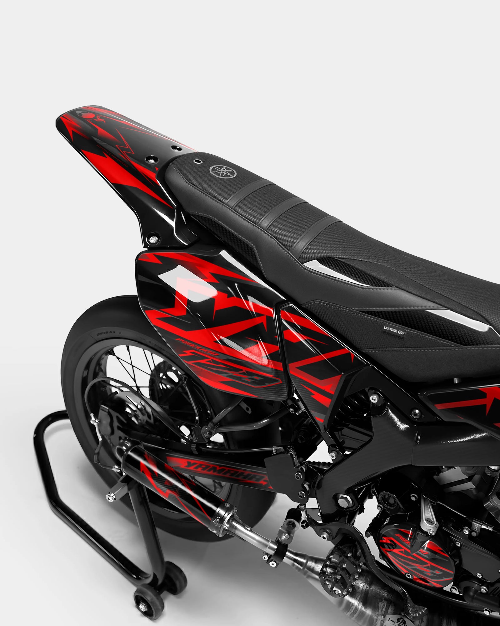 MISTRAL - Decoratieset YAMAHA DT 50cc - Rood