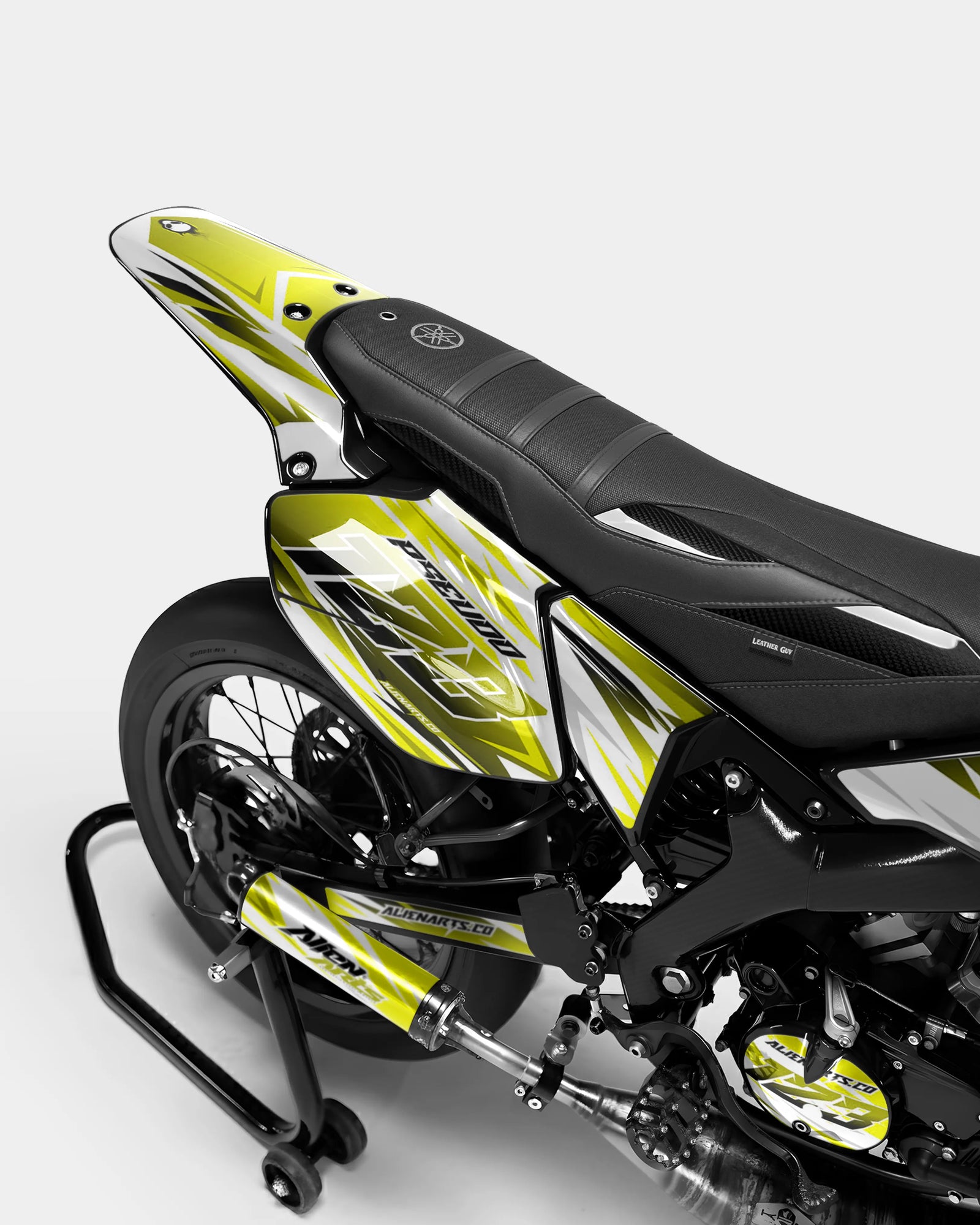 ONYX - Kit decorativo YAMAHA DT 50cc - Giallo