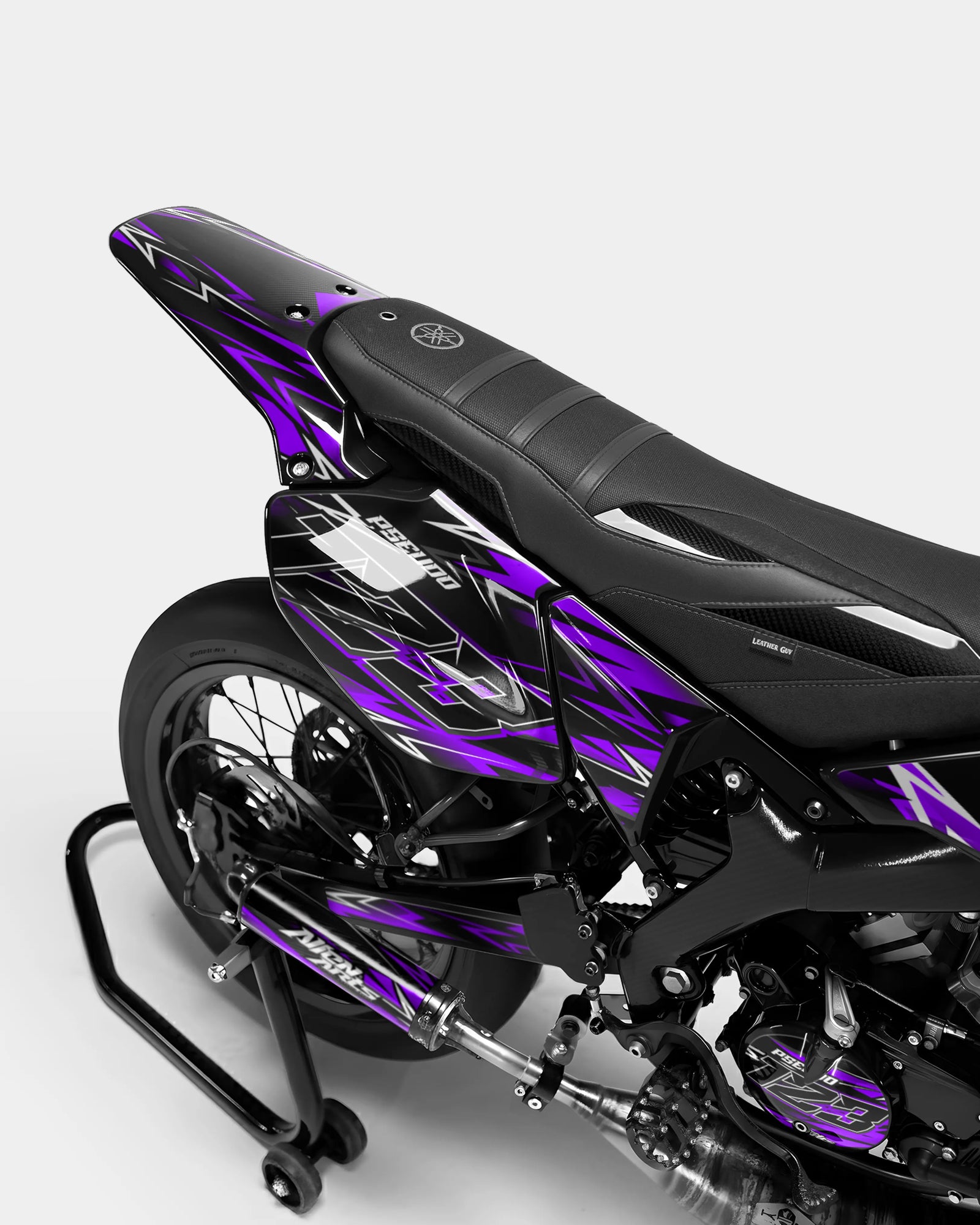 PIQUE - YAMAHA DT 50cc Decal Kit - Purple
