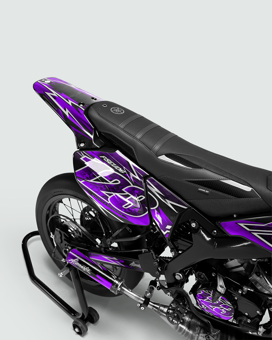 RAMPAGE - Kit deco YAMAHA DT 50cc - Violet — vue de dos