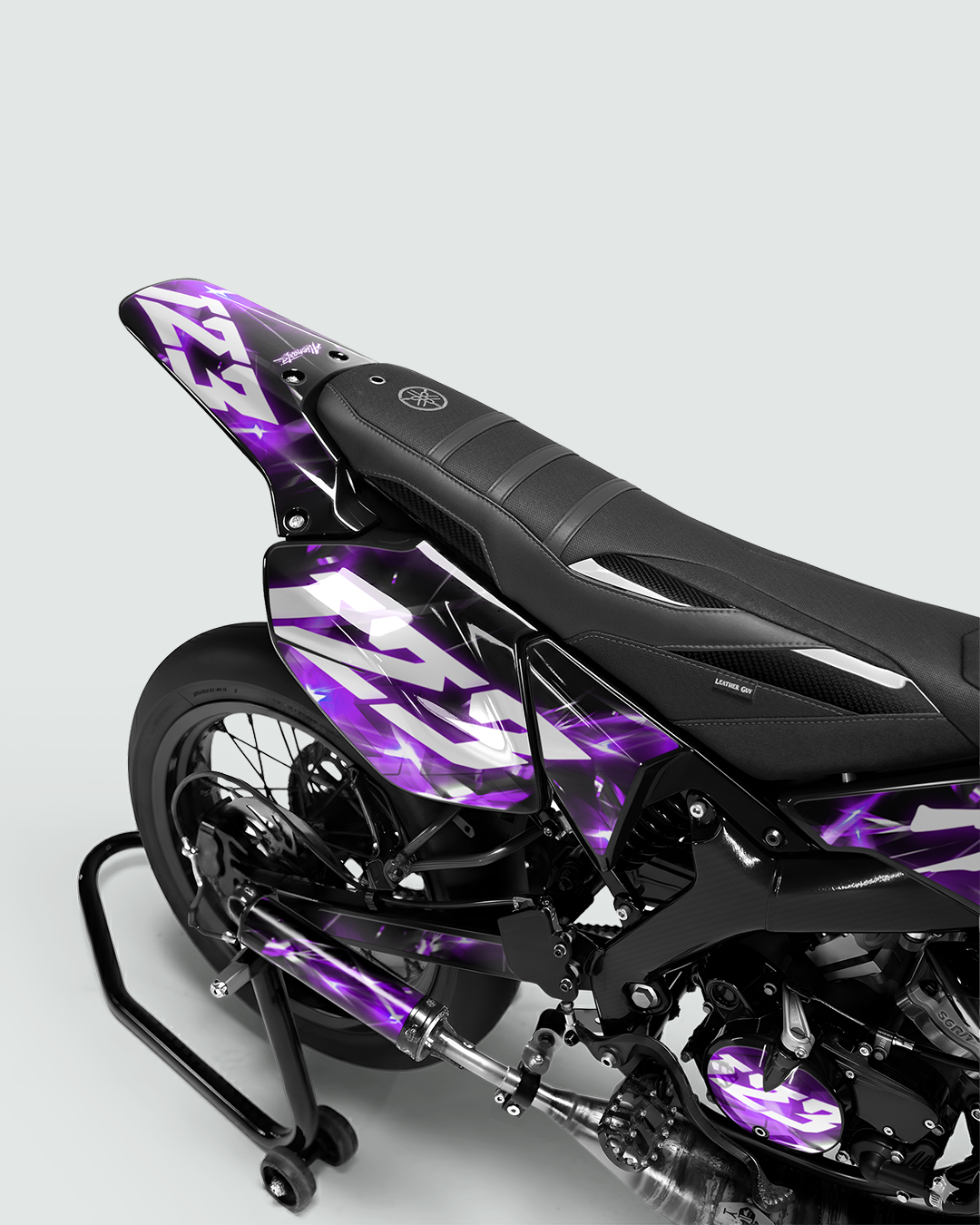 PLASMA - Kit deco YAMAHA DT 50cc - Violet — vue de dos