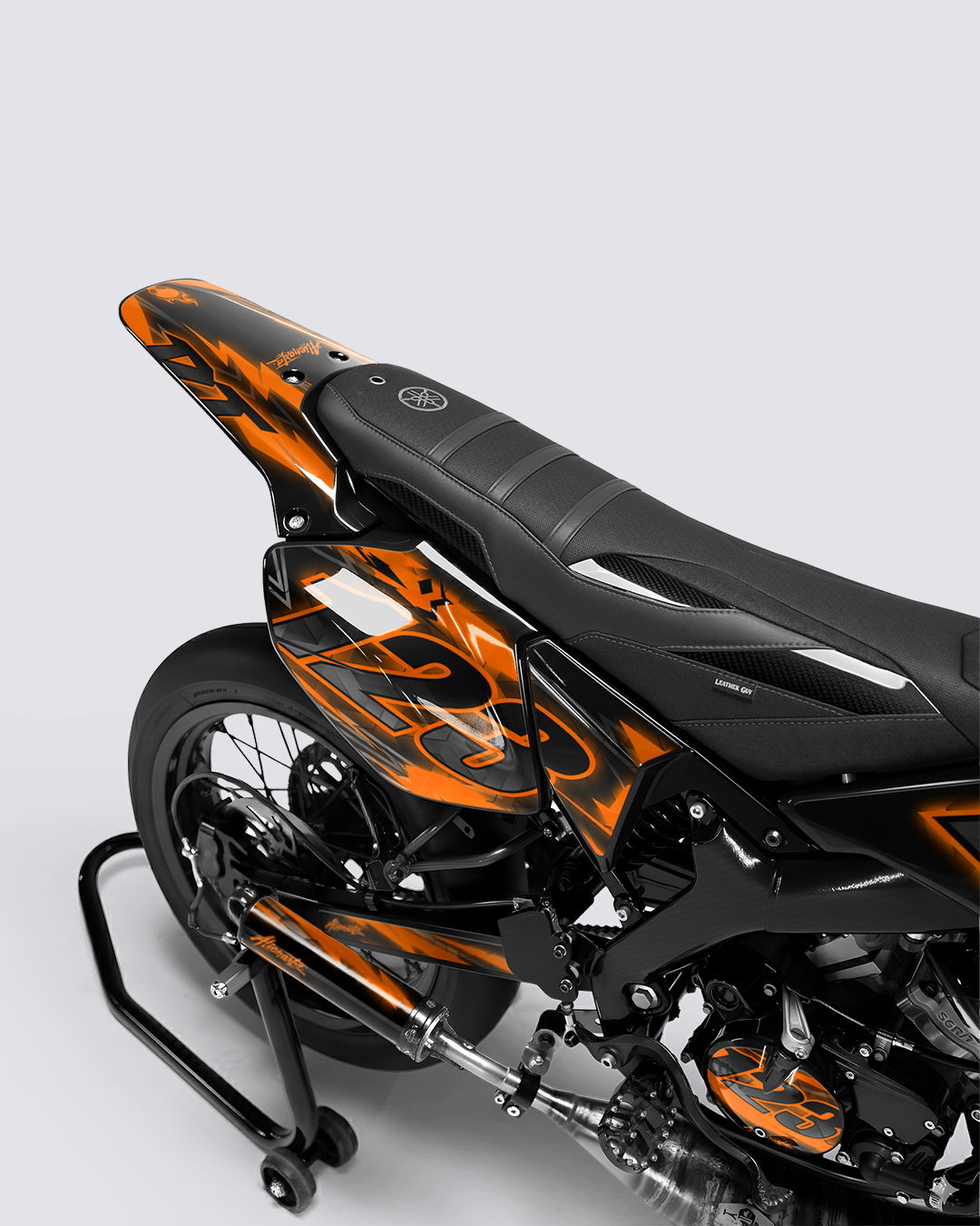 RAZOR - Kit deco YAMAHA DT 50cc - Orange — vue de dos