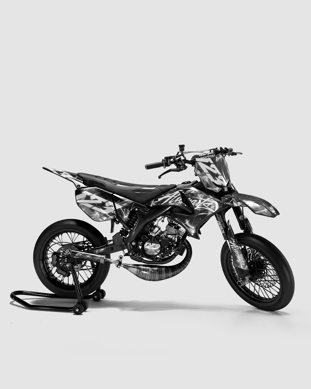 PLASMA - Kit deco YAMAHA DT 50cc - Blanc — vue de côté