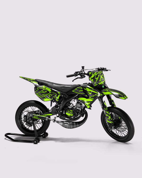RAZOR - Kit deco YAMAHA DT 50cc - Vert — vue de côté