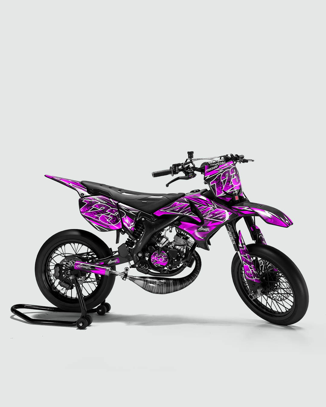 RAMPAGE - Kit deco YAMAHA DT 50cc - Rose — vue de côté