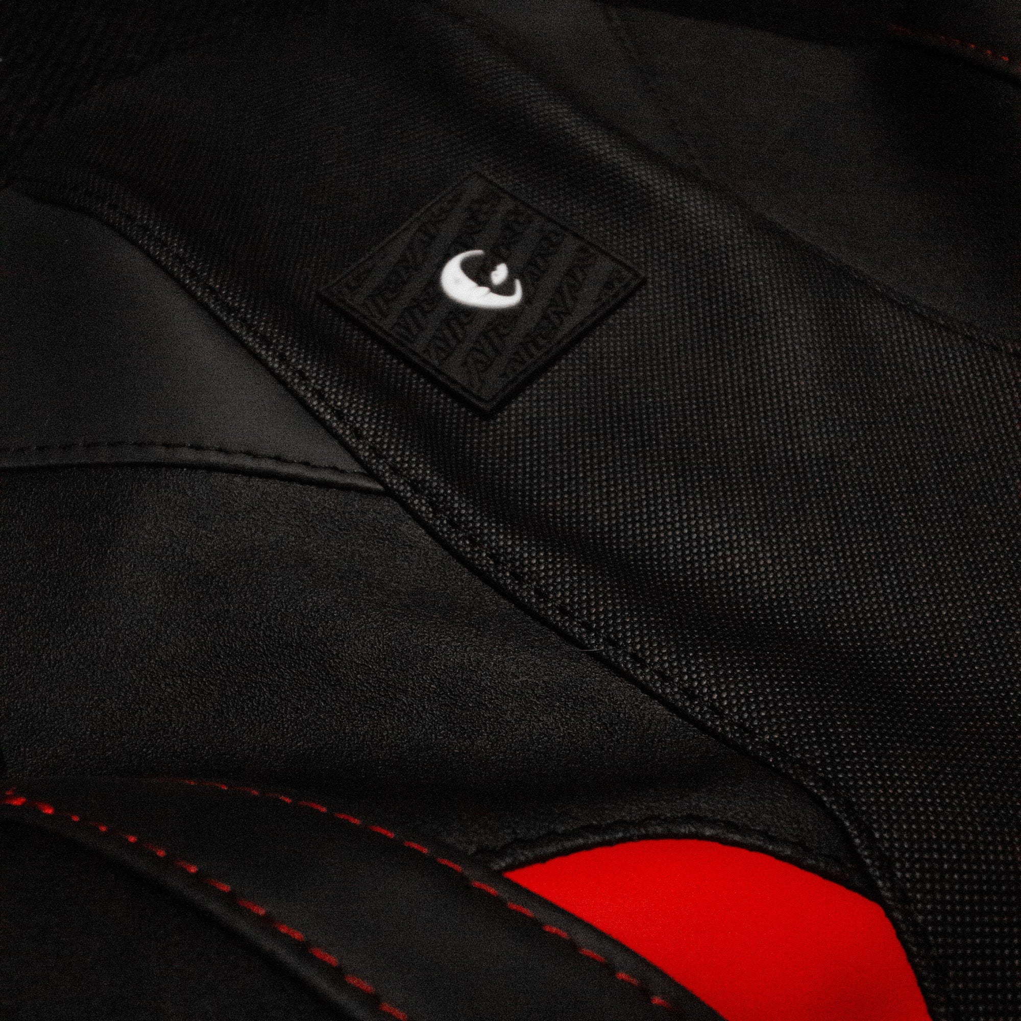 AlienArts x LeatherGuy saddle cover (Limited Edition)